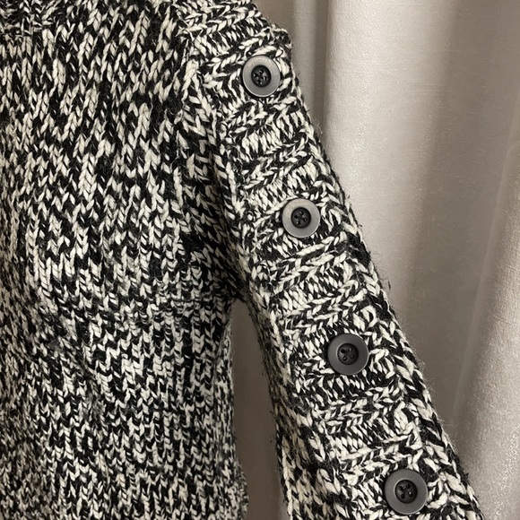 3/30 Les Ailes De La Mode twist knit Medium - Picture 6 of 10